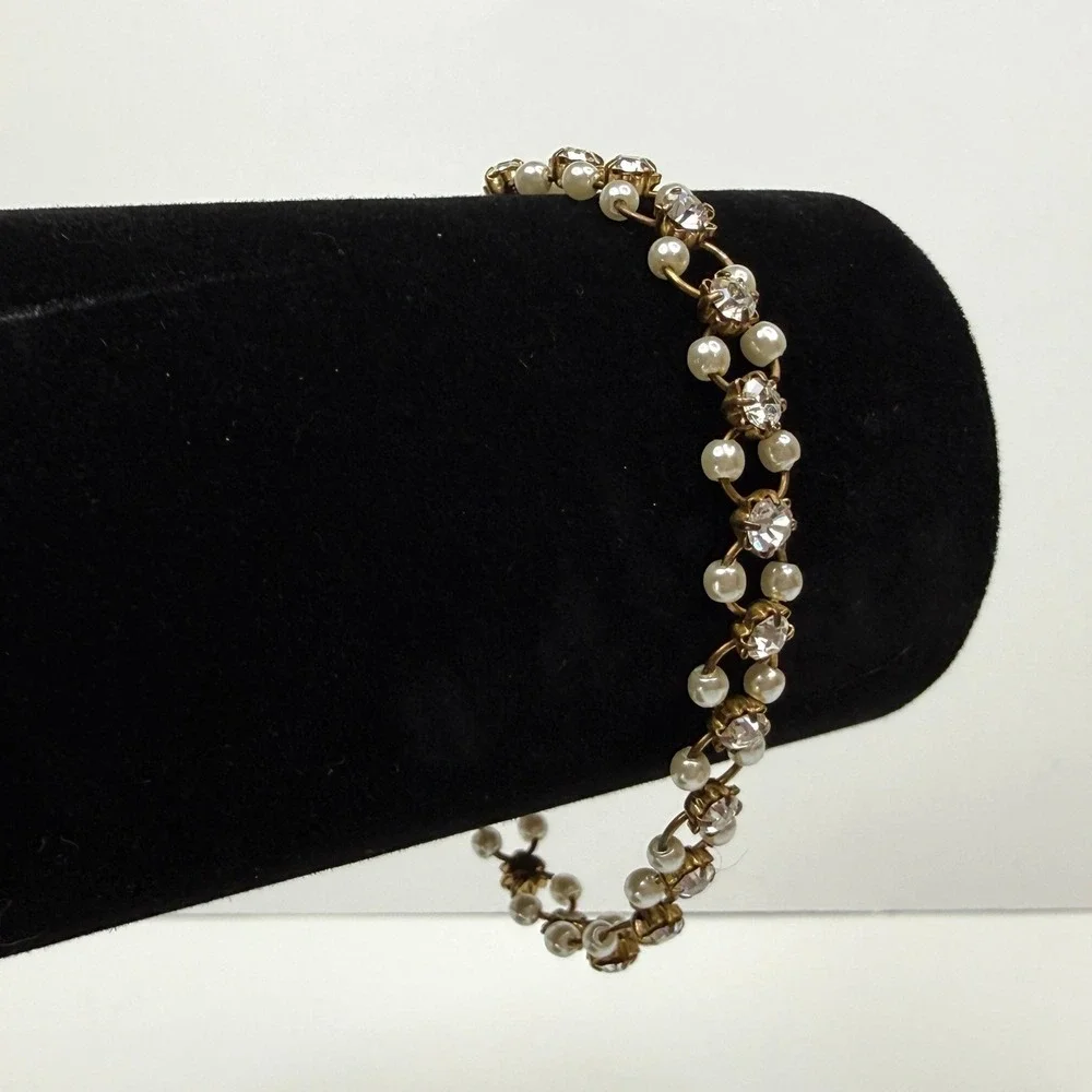 Antique Gold Tone Rhinestone Faux Pearl Bracelet Elegant Fashion Jewelry Sz 7